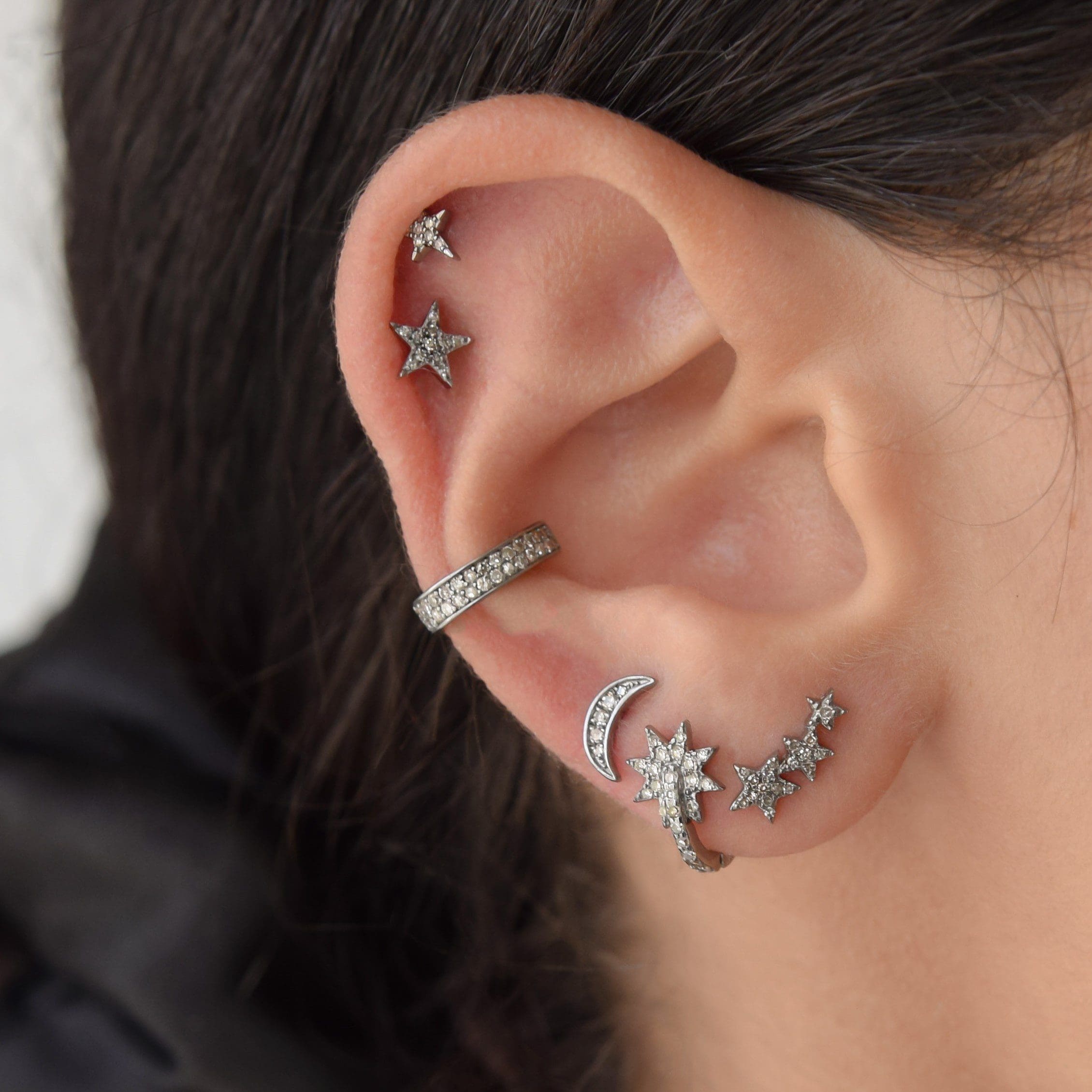 Diamond Mini Star Earringsq