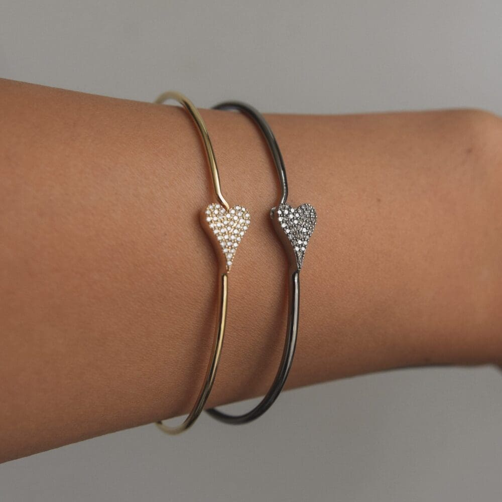 Diamond Modern Heart Wire Bracelet